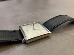 VINTAGE SQUARE