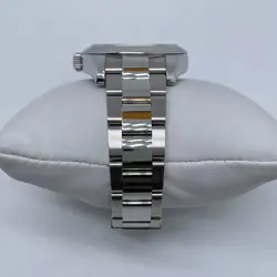 ORANGE HAND WATCH