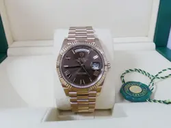 DATE PRESIDENT 40MM