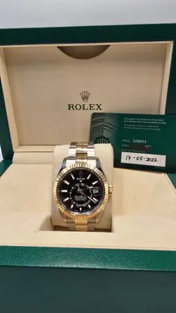 2022 MINT PAPERS ROLEX SKY-DWELLER TWO-TONE GOLD STEEL BLACK 42MM 326933 BOX