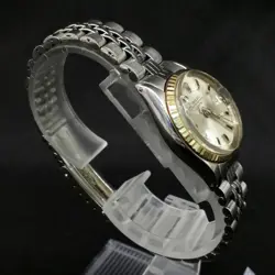 6517 AUTOMATIC WRISTWATCH