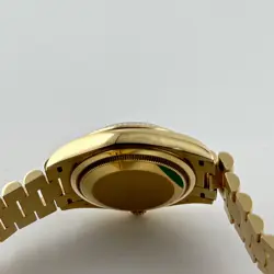 GOLD GREEN DIAMOND