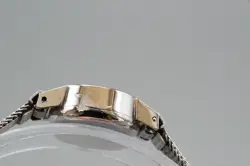 WOMAN'S WATCH