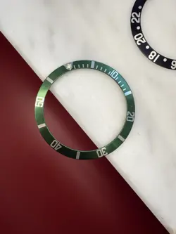 BEZEL INSERT  GREEN KERMIT COMPATIBLE FOR ROLEX SUBMARINER 16610LV
