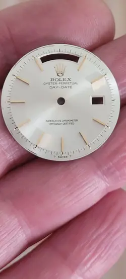 COLOR DIAL