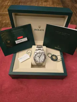 UNWORN 2025 POLAR