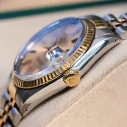 GOLD TAPESTRY DIAL