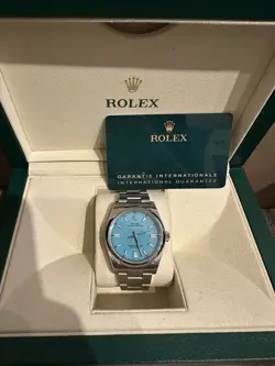 BEZEL TURQUOISE BLUE