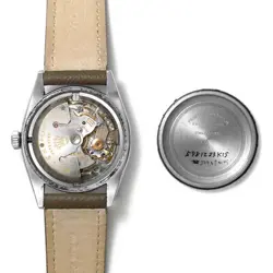 IVORY AUTOMATIC CASE: