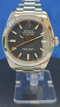 ROLEX MILGAUSS 116400 SILVER OYSTER BRACELET WITH SILVER BEZEL WITH ROLEX BOX