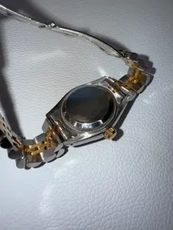 ELEGANT ROLEX