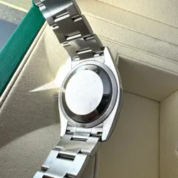 GOLD BEZEL STAINLESS