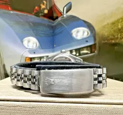 6916 WATCH