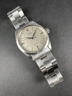 34MM WATCH ON