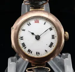 WRISTWATCH 28MM WITH