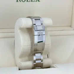 WHITE GOLD REF#