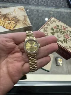 PRESIDENT WATCH FACTORY