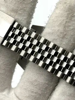 BEZEL RHODIUM