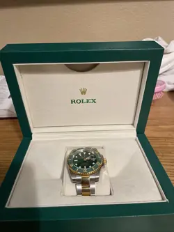 SUBMARINER 41MM GOLD