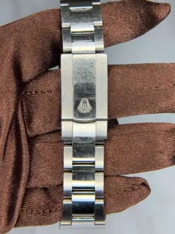 REF. 126300