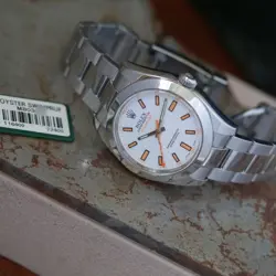 AUTOMATIC W/