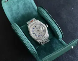 Rolex Watch.. If You Want To Show Off At Parties, This Is Your Chance.