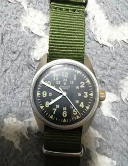 WATCH HAND-WOUND WATCH