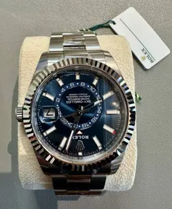 UNWORN 2025 FEBRUARY