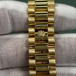 18238 CHAMPAGNE