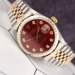 FLUTED RED DIAMOND