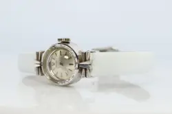 Genuine 18k Rolex Orchid Watch. 18k WG Ladies 2247 Dainty 1960s Ladies Rolex