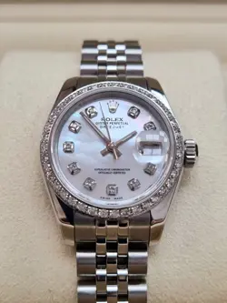 ROLEX DATEJUST 26 MOTHER OF PEARL DIAMOND DIAL CUSTOM DIAMOND BEZEL 2017