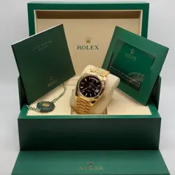 Rolex Day-Date 40 NEW 2025 Black Dial 18k Yellow Gold Fluted Bezel President