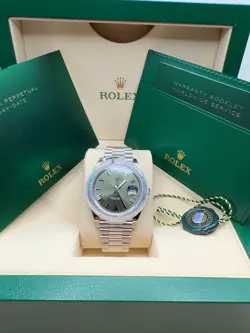 Rolex Day-Date 40 NEW 2025 Olive Green Roman Dial Fluted Platinum President