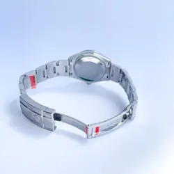SET UNWORN DIAMONDS