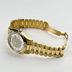 GOLD CAROUSEL