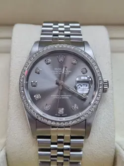 2004 BOX&PAPERS