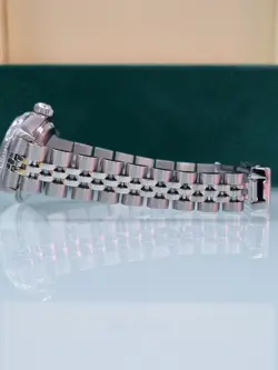 Rolex Datejust 26mm Mother of pearl Diamond bezel 1996