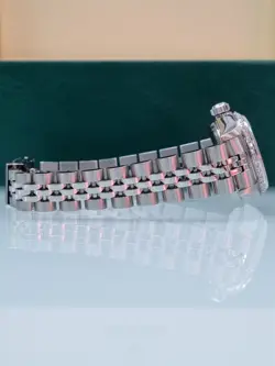 Rolex Datejust 26mm Mother of pearl Diamond bezel 1996