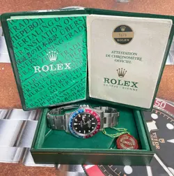 Rolex GMT Master Pepsi 1675 Box and Papers 1972