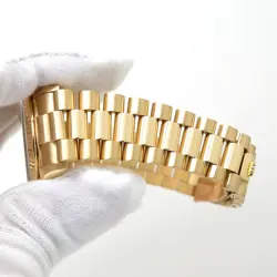 YELLOW GOLD WITH