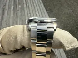 126200 WATCH
