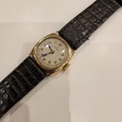 1924 Rolex 9ct Gold Cushion 15 jewels Wrist Watch 25x25mm case