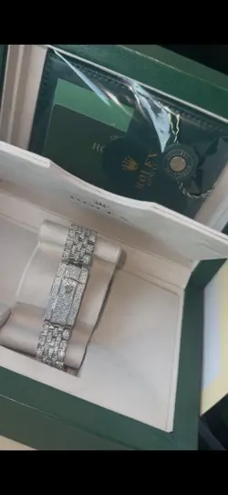 DIAL WATCH WITH