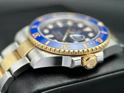 BLUESY BLUE