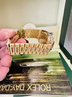 Men’s 18k YG Rolex Day Date President Ref 18038 With Diamonds In Box