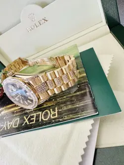 Men’s 18k YG Rolex Day Date President Ref 18038 With Diamonds In Box