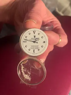 SUPERLATIVE CHRONOMETER OFFICIAL