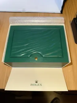 GOLD BOX/PAPERS