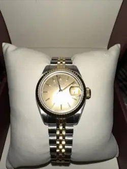 BEZEL BEAUTY